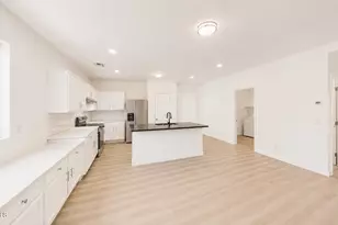 8212 W Forest Grove Ave, Phoenix, AZ 85043 - Photo 8