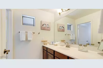 17572 W Andora Street, Surprise, AZ 85388 - Photo 16