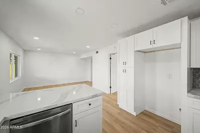 5036 W Beverly Lane, Glendale, AZ 85306 - Photo 12