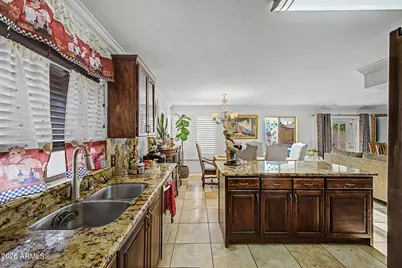 6814 N 77th Avenue, Glendale, AZ 85303 - Photo 16