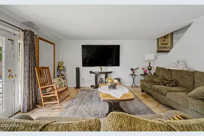 6814 N 77th Avenue, Glendale, AZ 85303 - Photo 12