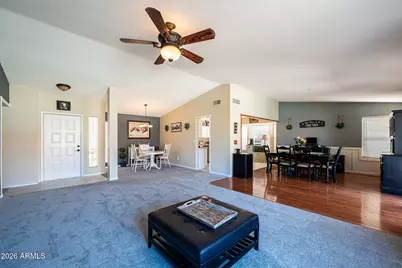 9126 W Port Royale Lane, Peoria, AZ 85381 - Photo 2