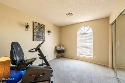 9126 W Port Royale Lane, Peoria, AZ 85381 - Photo 14