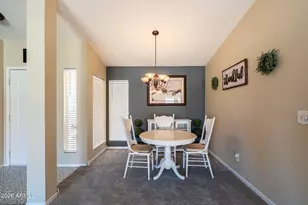 9126 W Port Royale Ln, Peoria, AZ 85381 - Photo 6