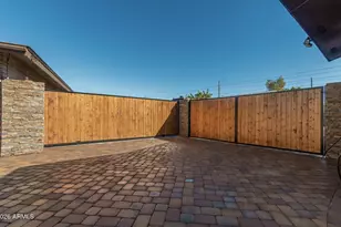 849 N 67th Pl, Mesa, AZ 85205 - Photo 4
