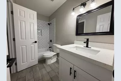 3302 W Loma Lane #Unit 3, Phoenix, AZ 85051 - Photo 10