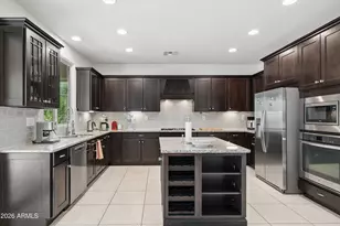 3826 E Cat Balue Dr, Phoenix, AZ 85050 - Photo 12