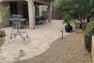 3826 E Cat Balue Dr, Phoenix, AZ 85050 - Photo 28