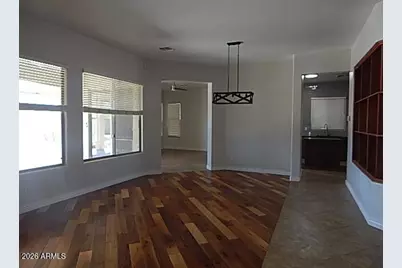 13641 S 180th Avenue, Goodyear, AZ 85338 - Photo 4