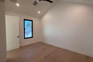 4030 N 49th St, Phoenix, AZ 85018 - Photo 30