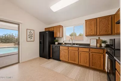 23714 N Wilderness Way, Florence, AZ 85132 - Photo 10
