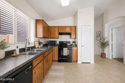 23714 N Wilderness Way, Florence, AZ 85132 - Photo 8