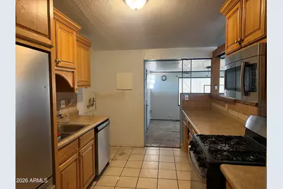 296 Steffen Street, Sierra Vista, AZ 85635 - Photo 2