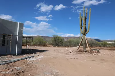 462 W Rough Rider Road, New River, AZ 85087 - Photo 10