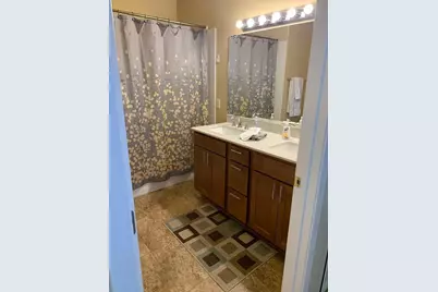 2801 N Litchfield Road #Unit 26, Goodyear, AZ 85395 - Photo 10