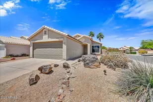 2162 E Donald Dr, Phoenix, AZ 85024 - Photo 2
