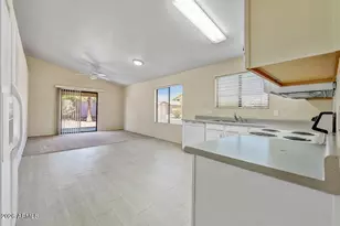 2162 E Donald Dr, Phoenix, AZ 85024 - Photo 6