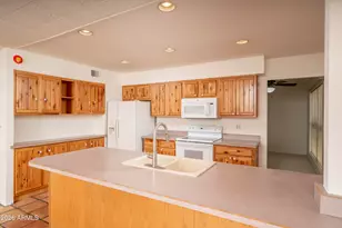 3001 E Cholla St, Phoenix, AZ 85028 - Photo 2