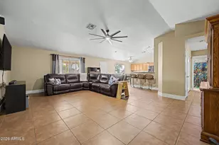 854 N Hillridge, Mesa, AZ 85207 - Photo 4
