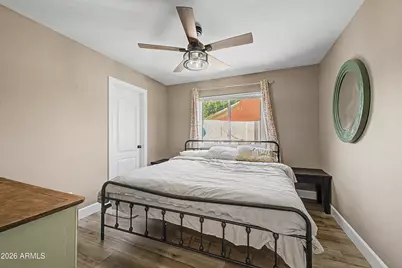 8246 W Rose Garden Lane, Peoria, AZ 85382 - Photo 18
