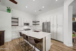 8246 W Rose Garden Ln, Peoria, AZ 85382 - Photo 10