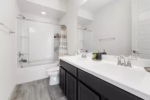 21927 N 31st Pl, Phoenix, AZ 85050 - Photo 16