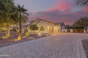 18318 W Solano Dr, Litchfield Park, AZ 85340 - Photo 2