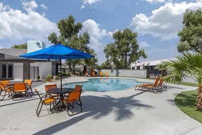 2627 N 45th Avenue #2C, Phoenix, AZ 85035 - Photo 18