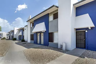 2627 N 45th Avenue #3C, Phoenix, AZ 85035 - Photo 12