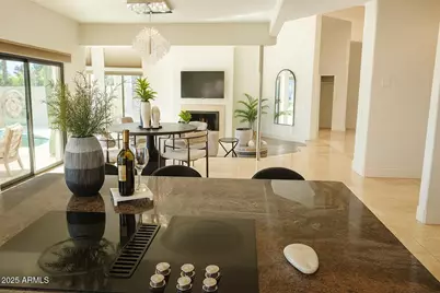 9943 E Island Circle, Scottsdale, AZ 85258 - Photo 10