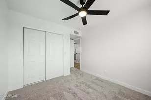 4221 E Amberwood Dr, Phoenix, AZ 85048 - Photo 20
