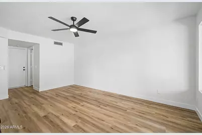 4221 E Amberwood Drive, Phoenix, AZ 85048 - Photo 8