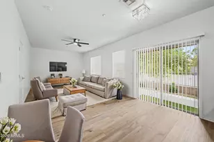 15847 N 74th Dr, Peoria, AZ 85382 - Photo 8