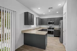 15847 N 74th Dr, Peoria, AZ 85382 - Photo 12