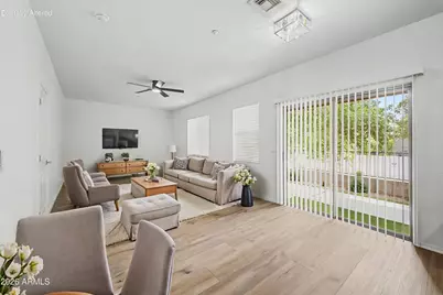 15847 N 74th Drive, Peoria, AZ 85382 - Photo 8