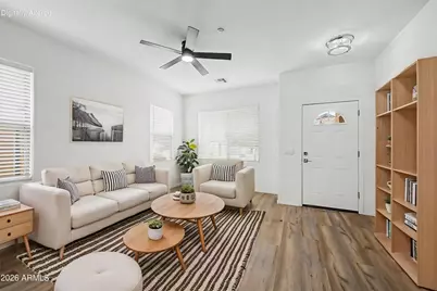 15847 N 74th Drive, Peoria, AZ 85382 - Photo 4