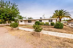 75 E Martin Dr, Sierra Vista, AZ 85635 - Photo 2
