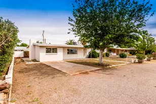 75 E Martin Dr, Sierra Vista, AZ 85635 - Photo 2