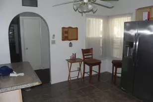 307 W Taro Ln, Phoenix, AZ 85027 - Photo 4