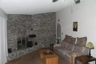 307 W Taro Ln, Phoenix, AZ 85027 - Photo 4