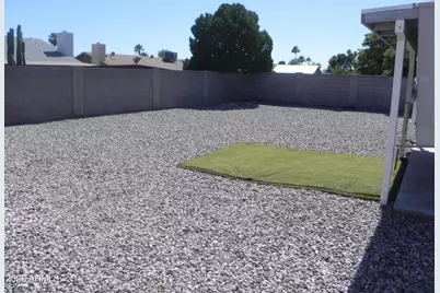 307 W Taro Lane, Phoenix, AZ 85027 - Photo 14
