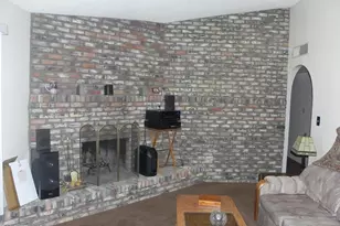 307 W Taro Ln, Phoenix, AZ 85027 - Photo 2