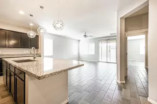 12125 W Remuda Dr, Peoria, AZ 85383 - Photo 8