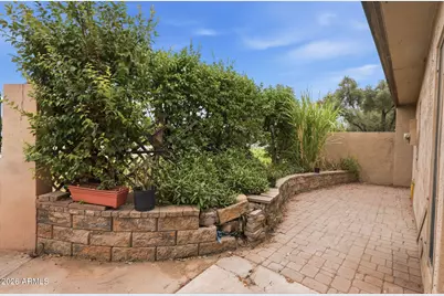 4503 W Continental Drive, Glendale, AZ 85308 - Photo 8
