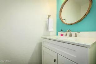 8762 E Monterey Way, Scottsdale, AZ 85251 - Photo 20