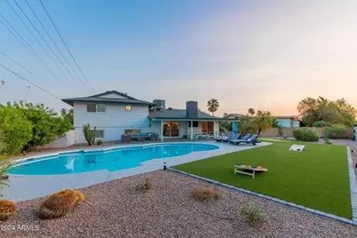 8762 E Monterey Way, Scottsdale, AZ 85251 - Photo 6
