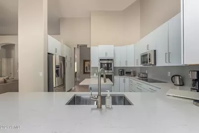 9386 E Southwind Lane, Scottsdale, AZ 85262 - Photo 12