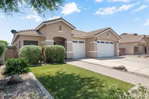 871 E Harold Dr, San Tan Valley, AZ 85140 - Photo 4