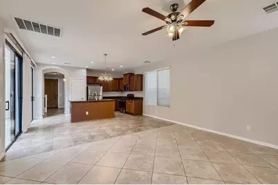 14551 W Port Royale Lane, Surprise, AZ 85379 - Photo 4