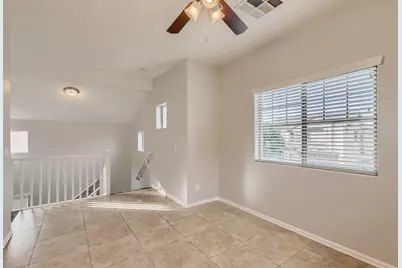 14551 W Port Royale Lane, Surprise, AZ 85379 - Photo 6